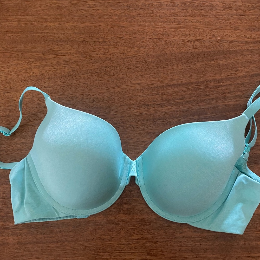 Victoria Secret Bra size 34D